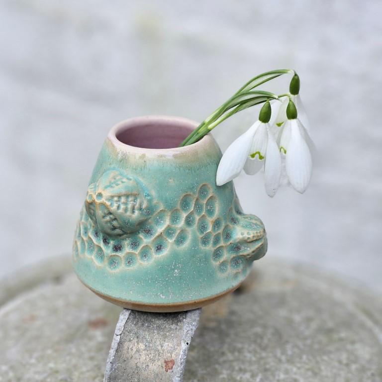 Mini fossilvase grøn og lyserød