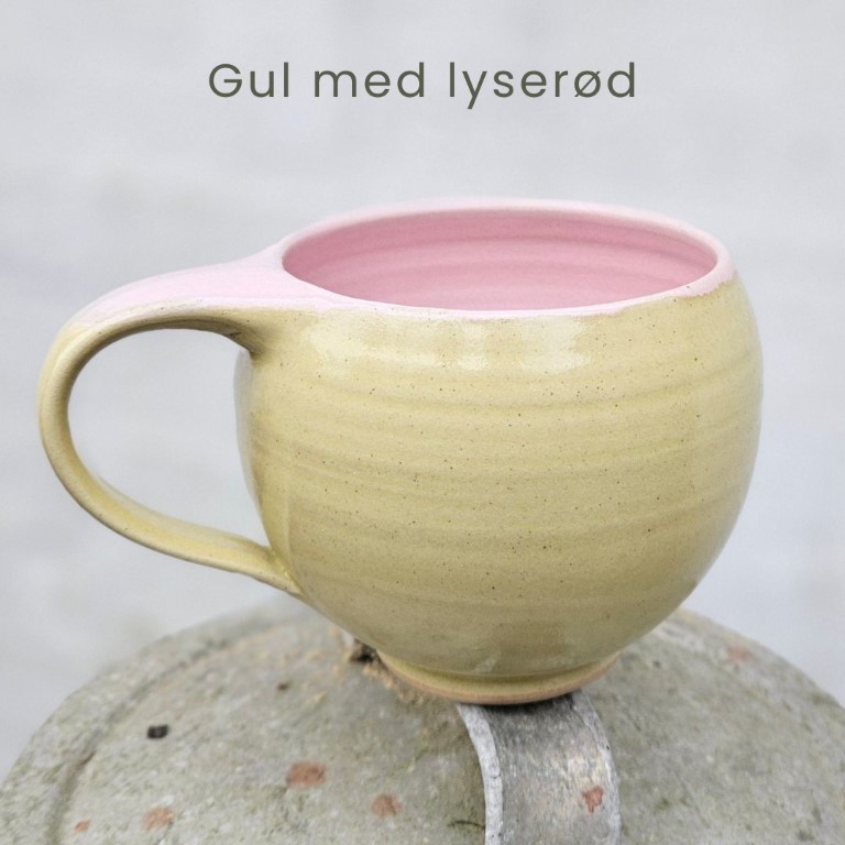 Kuglekop, gul med lyserød