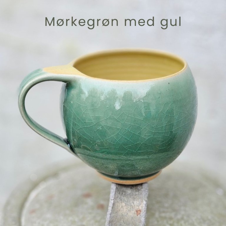 Kuglekop, mørkegrøn med gul